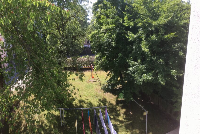 Barbarossastraße-93-Blick-von-oben-in-den-Garten