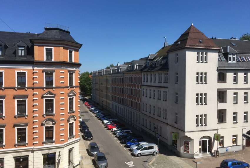 Blick-aus-dem-Fenster-Barbarossastraße-93