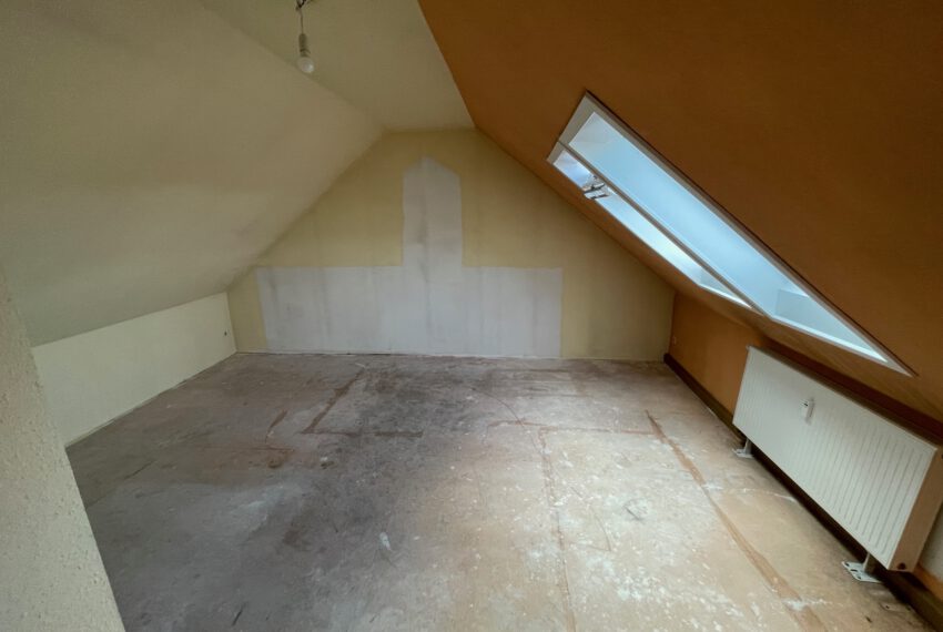 B93 Leerstand DG rechts (3)