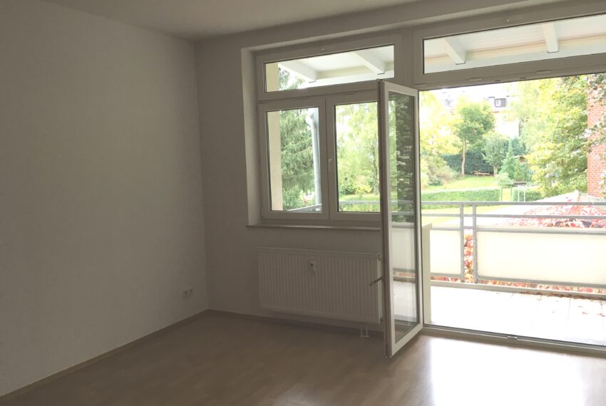 F24 WZ mit Balkon